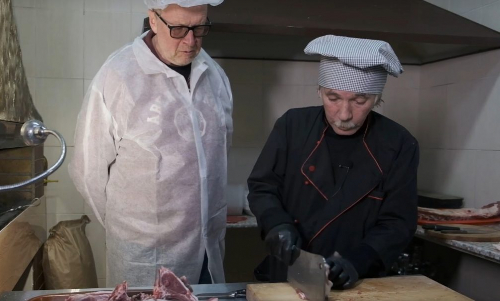 Шашлык из баранины. Бараньи пистолетики Шашлык из баранины. Бараньи пистолетики