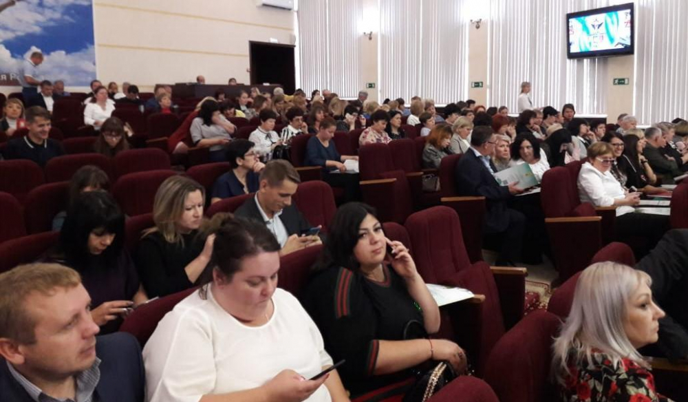 Новороссийские работники культуры получают самую низкую зарплату в крае Новороссийские работники культуры получают самую низкую зарплату в крае