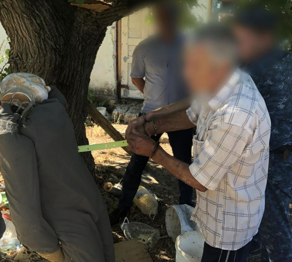 Убил сожительницу и попросил вызвать из Новороссийска полицию и скорую житель Раевской Убил сожительницу и попросил вызвать из Новороссийска полицию и скорую житель Раевской