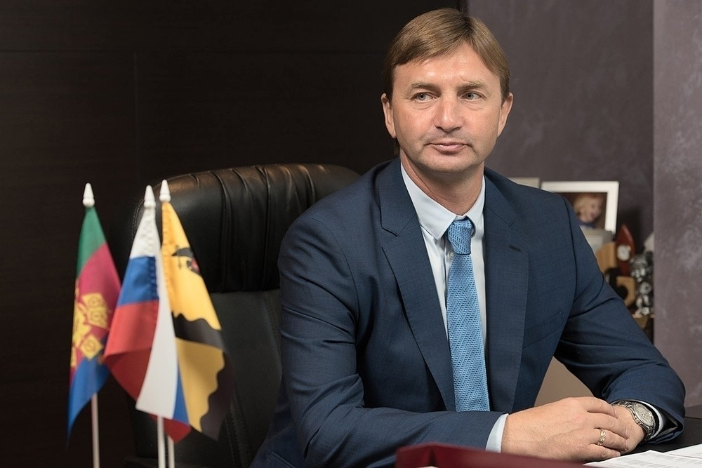 Депутат Виталий Бут рассказал новороссийцам, как добиться благоустройства дворов Депутат Виталий Бут рассказал новороссийцам, как добиться благоустройства дворов