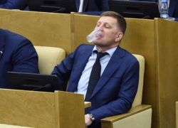 Новороссийский депутат рассказал, нужно ли "слугам народа" проходить тест на наркотики Новороссийский депутат рассказал, нужно ли "слугам народа" проходить тест на наркотики