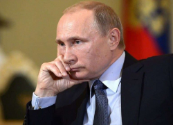 Путин поручил Новороссийскому порту перевести тарифы в рубли Путин поручил Новороссийскому порту перевести тарифы в рубли