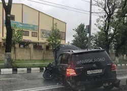 Видеорегистратор зафиксировал массовое ДТП в Новороссийске Видеорегистратор зафиксировал массовое ДТП в Новороссийске