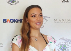 "Мисс Блокнот": девушка с Севера Елена Горбачева мечтает выиграть путёвку от "Европа-Тур" "Мисс Блокнот": девушка с Севера Елена Горбачева мечтает выиграть путёвку от "Европа-Тур"