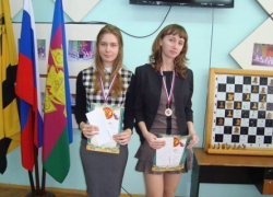 Чемпионкой края по решению шахматных композиций стала спортсменка из Новороссийска Чемпионкой края по решению шахматных композиций стала спортсменка из Новороссийска