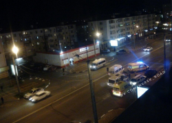 Пассажирская маршрутка сбила пешехода в Новороссийске, - очевидцы Пассажирская маршрутка сбила пешехода в Новороссийске, - очевидцы