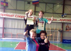 Высшая ступень пьедестала покорилась новороссийской спортсменке по настольному теннису Высшая ступень пьедестала покорилась новороссийской спортсменке по настольному теннису