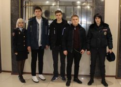 «Студенческий десант» высадился в новороссийской полиции «Студенческий десант» высадился в новороссийской полиции