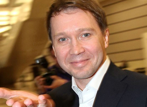 Евгений Миронов: «Пусть театральная июньская неделя в Новороссийске станет незабываемой!» Евгений Миронов: «Пусть театральная июньская неделя в Новороссийске станет незабываемой!»