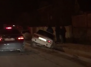 «Семерка» проверила глубину ливневки в Новороссийске «Семерка» проверила глубину ливневки в Новороссийске