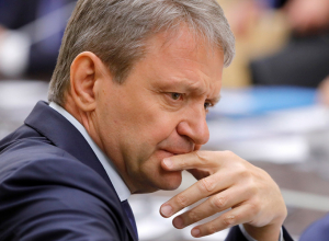 Александр Ткачев стал дважды бывшим Александр Ткачев стал дважды бывшим