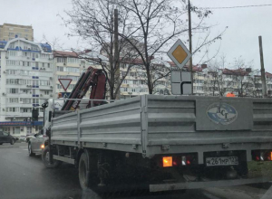 Изменены знаки приоритета на улице Южной в Новороссийске Изменены знаки приоритета на улице Южной в Новороссийске