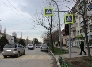 - Новый светофор в Новороссийске стоит значительно меньше! - Виктор Алеулов - Новый светофор в Новороссийске стоит значительно меньше! - Виктор Алеулов