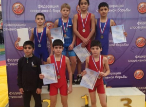 Победителями и призёрами краевых соревнований по борьбе стали новороссийцы Победителями и призёрами краевых соревнований по борьбе стали новороссийцы
