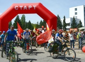 Велотуристы из Новороссийска добрались сегодня до Ставрополья Велотуристы из Новороссийска добрались сегодня до Ставрополья