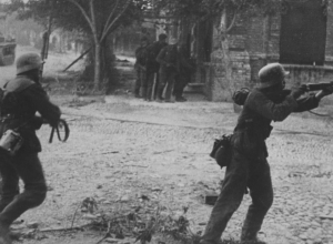 Новороссийск 75 лет назад: враг паникует, но от подлости не отказывается Новороссийск 75 лет назад: враг паникует, но от подлости не отказывается