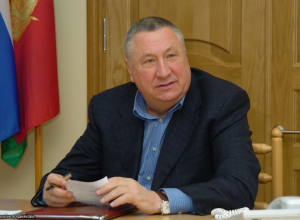 Бывший мэр Новороссийска решил обезопасить маршрутки по всей стране Бывший мэр Новороссийска решил обезопасить маршрутки по всей стране