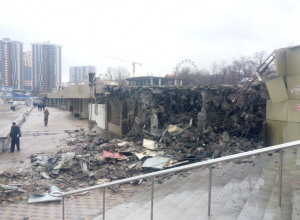 Законность сноса строений на городском пляже отказываются подтвердить в администрации Новороссийска Законность сноса строений на городском пляже отказываются подтвердить в администрации Новороссийска