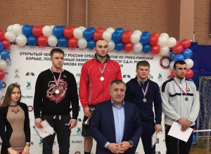 Новороссииец Александр Кузнецов занял почётное место на чемпионате России по греко-римской борьбе Новороссииец Александр Кузнецов занял почётное место на чемпионате России по греко-римской борьбе