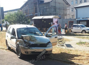 Крайними в жаркий день стали пешеходы Новороссийска Крайними в жаркий день стали пешеходы Новороссийска