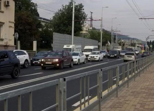 Стало известно, когда закончатся адские пробки на Магистральной Стало известно, когда закончатся адские пробки на Магистральной