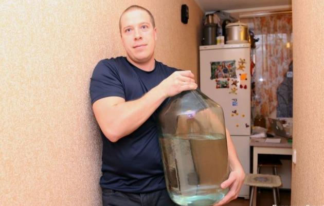 Пандемия «подсадила» россиян на самогон: остались ли в стороне новороссийцы Пандемия «подсадила» россиян на самогон: остались ли в стороне новороссийцы