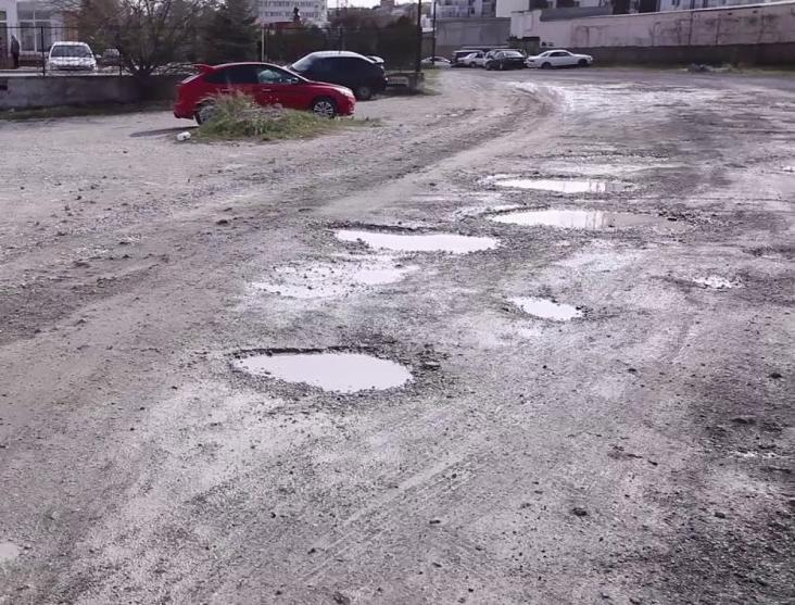 Большегрузам запретили в жару ездить в Новороссийск Большегрузам запретили в жару ездить в Новороссийск