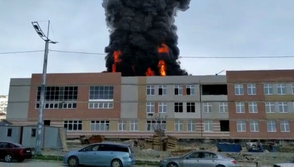В администрации Новороссийска оценили последствия пожара в недостроенной школе