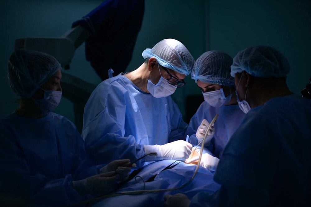 Хирурги из Новороссийска провели операцию, от которой отказались швейцарские врачи