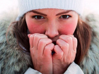 Как прекрасной половине Новороссийска защитить кожу от шелушения в снежный и ветреный период