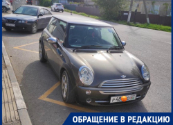Припарковалась на остановке и ушла: поведение автоледи возмутило жительницу Новороссийска