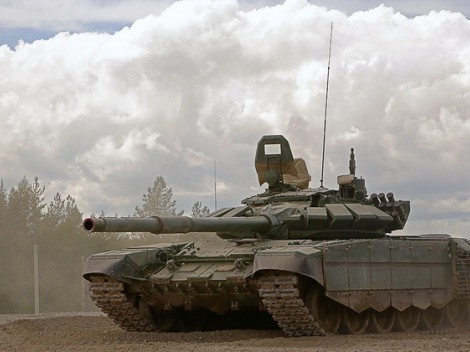 Гонки на боевых машинах и десантирование с флагами покажут военнослужащие Новороссийска
