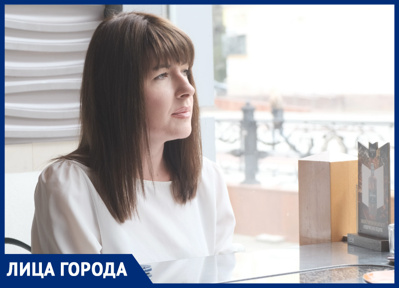 Екатерина Демченко откровенно о своём прошлом, настоящем и жизни новороссийского чиновника